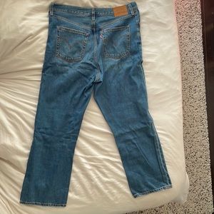 Ribcage straight leg blue levi jeans